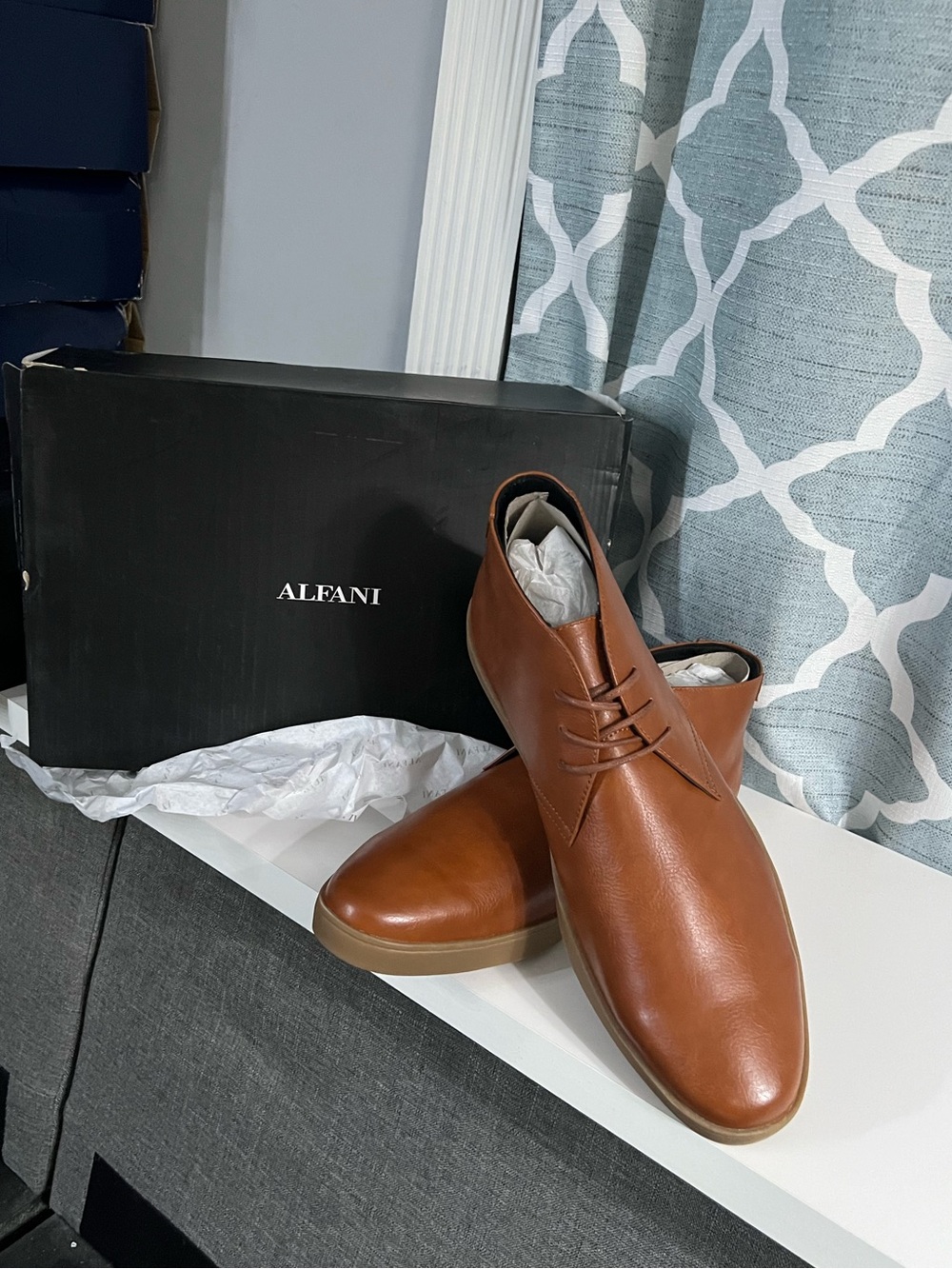 Alfani Men's Brown Leather Chukka oxfords